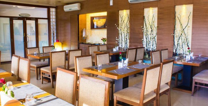 Hotel Phoenix Koregaon Park Пюн Екстериор снимка